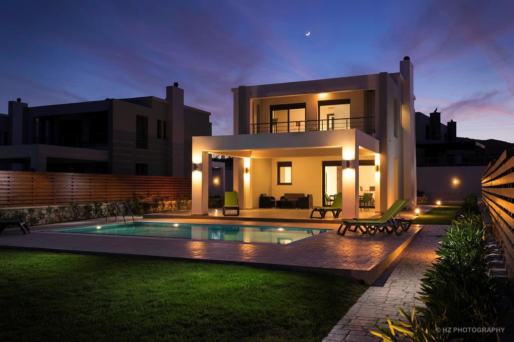 Antonoglou Beach Villas - Waterfront Luxury Retreat Лакания Номер фото