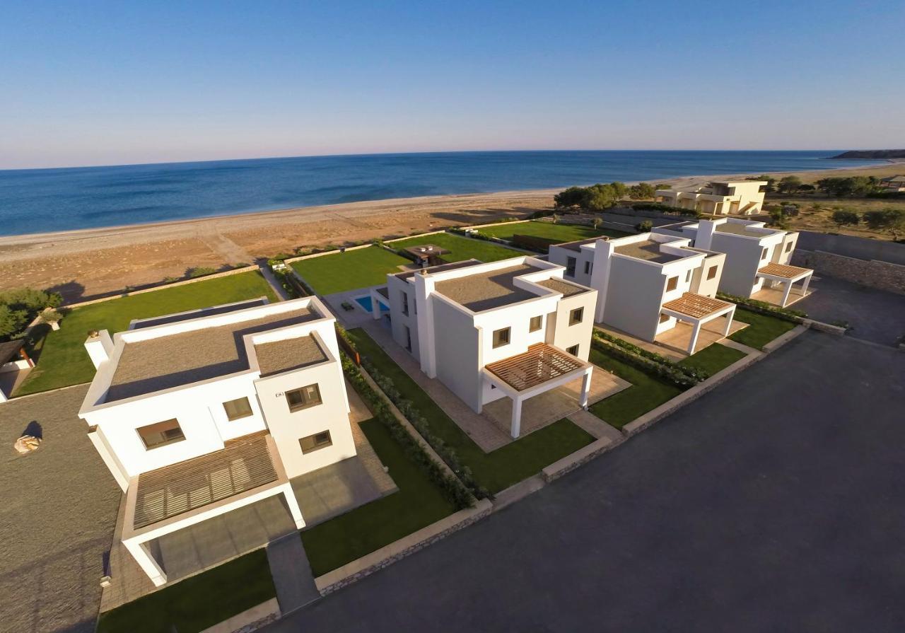 Antonoglou Beach Villas - Waterfront Luxury Retreat Лакания Экстерьер фото