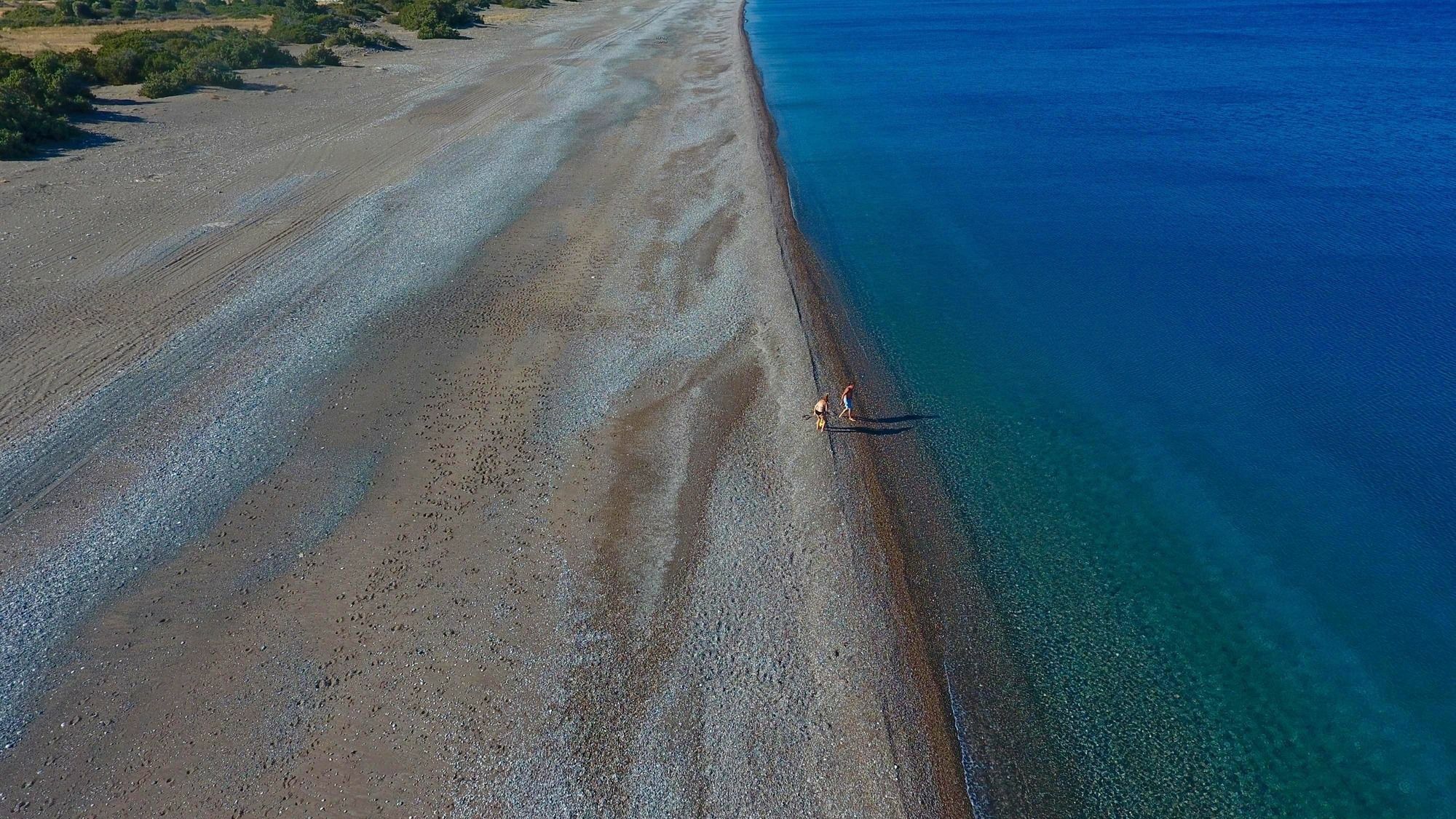 Antonoglou Beach Villas - Waterfront Luxury Retreat Лакания Экстерьер фото
