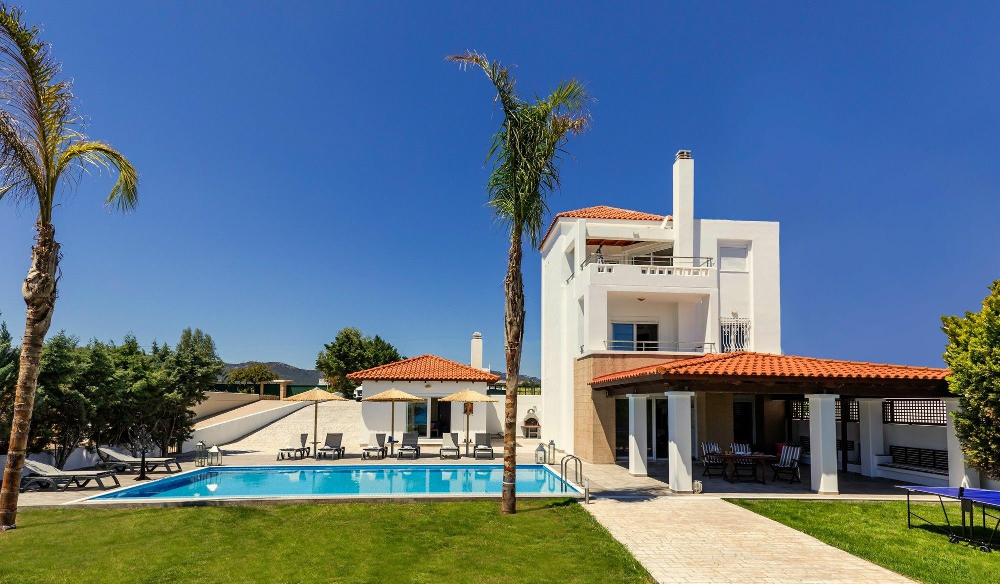 Antonoglou Beach Villas - Waterfront Luxury Retreat Лакания Экстерьер фото